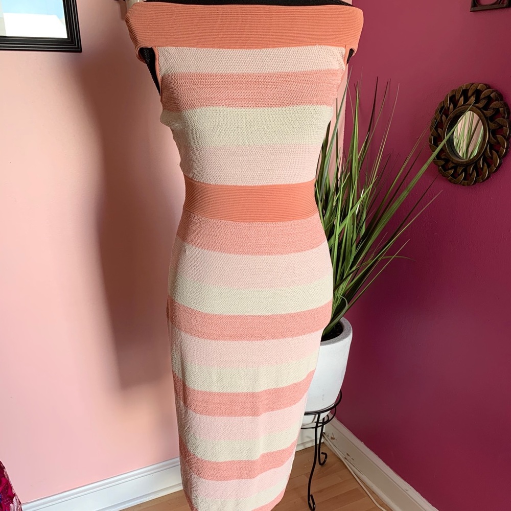 Eva Mendes: sweater dress